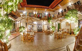 El Portal Del Marques